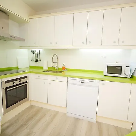 Carlota Apartment- Frontline