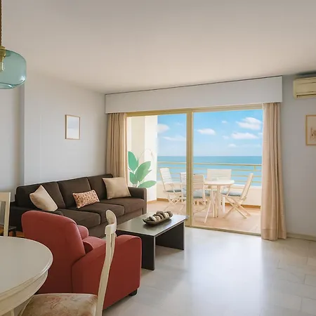 Carlota Apartment- Frontline