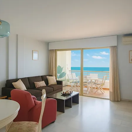 Carlota Apartment- Frontline