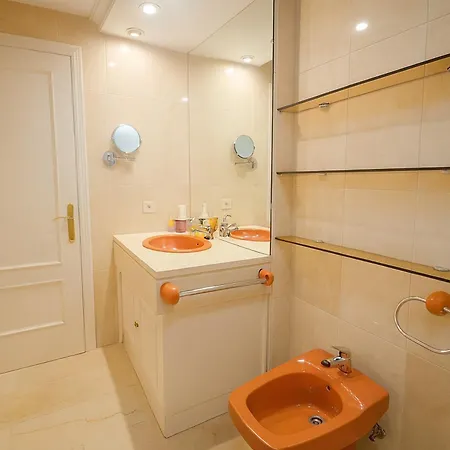 Carlota Apartment- Frontline