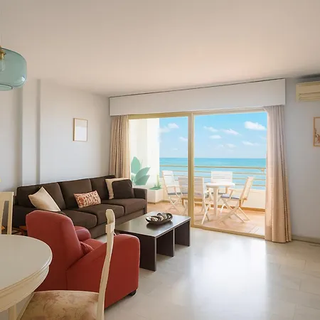 Carlota Apartment- Frontline *