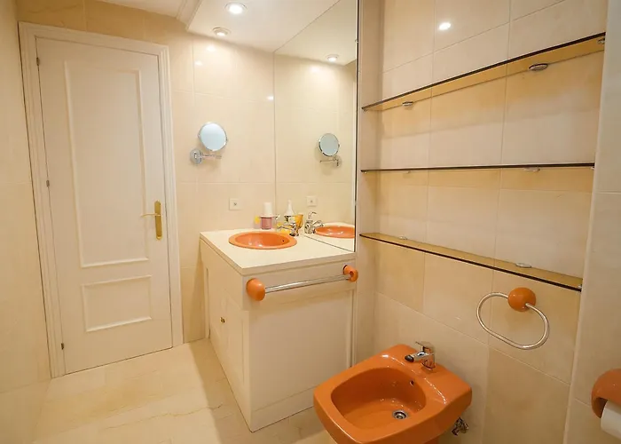 Carlota Apartment- Frontline