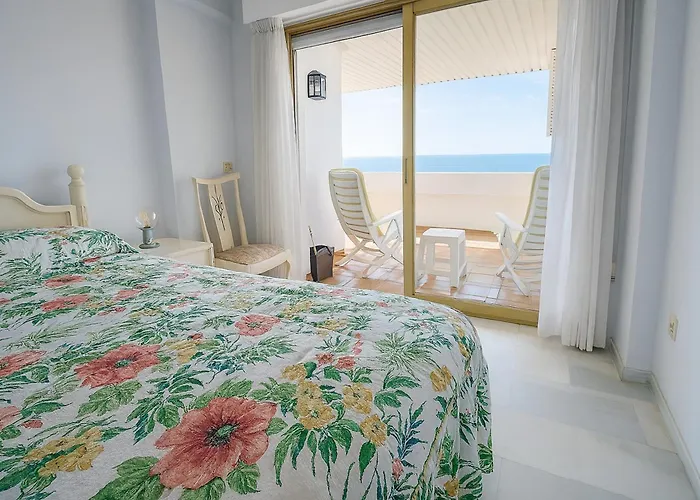 Carlota Apartment- Frontline