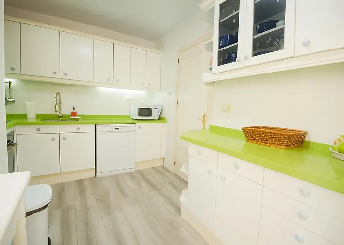 Carlota Apartment- Frontline Apartment