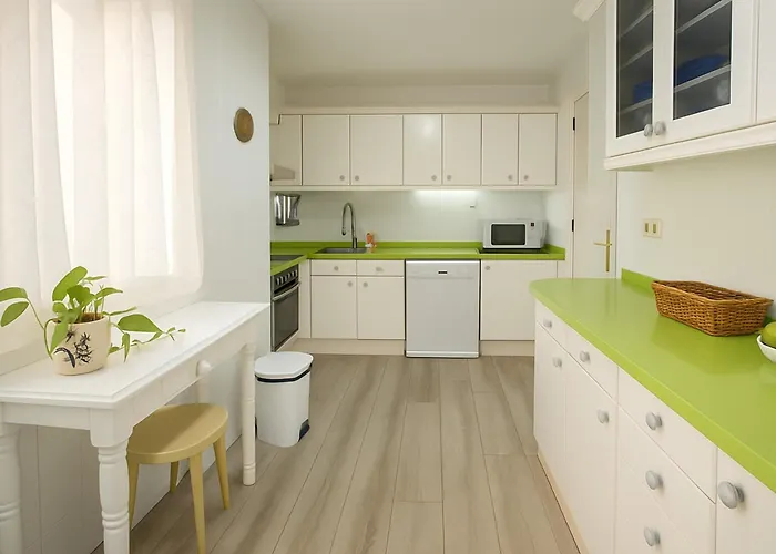 Apartment Carlota Apartment- Frontline