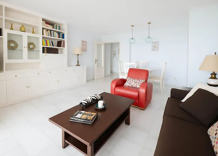 Carlota Apartment- Frontline