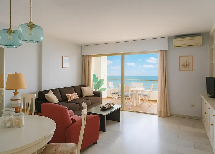 Carlota Apartment- Frontline