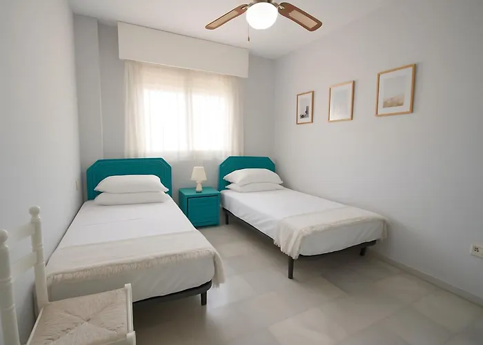 公寓 Carlota Apartment- Frontline 埃斯特波纳